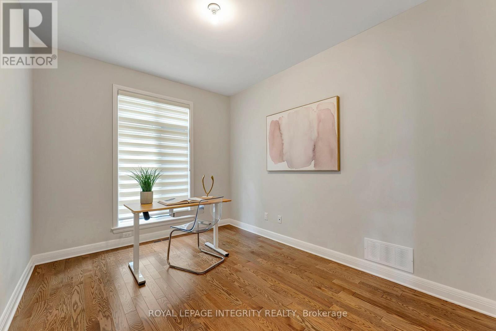 885 Moses Tennisco Street