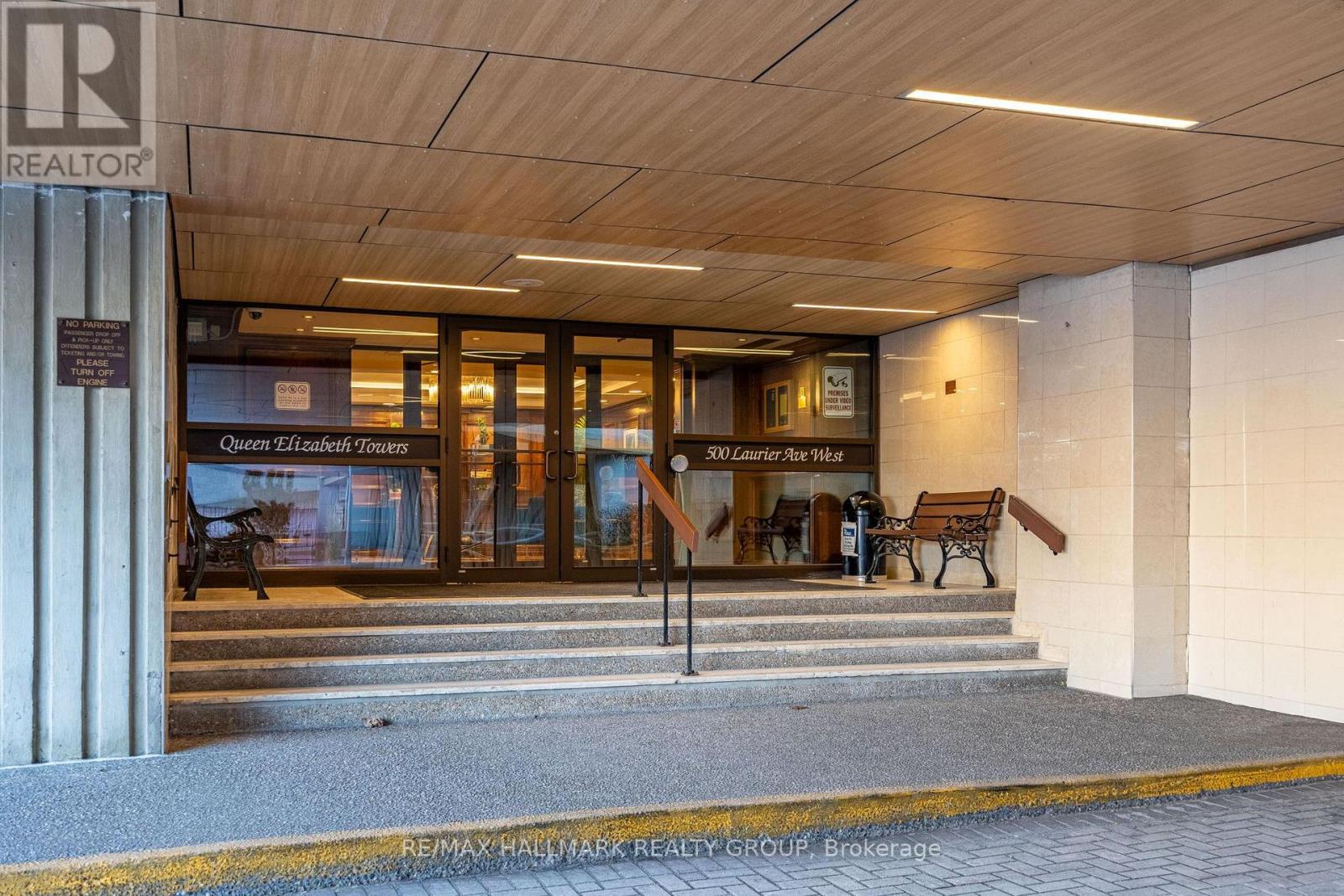 2301 - 500 Laurier Avenue W
