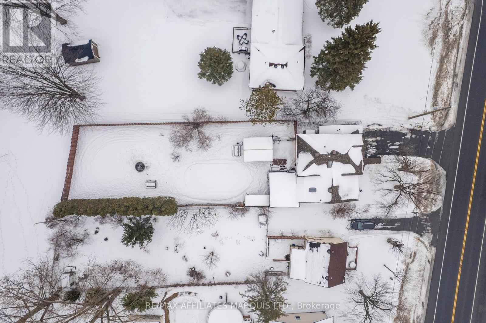 18247 County Rd 2 Street