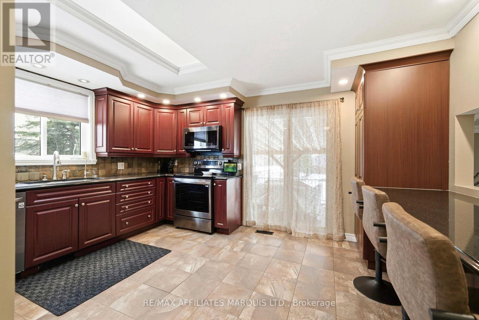 18247 County Rd 2 Street