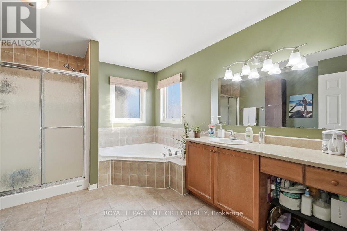 1110 Luesby Crescent