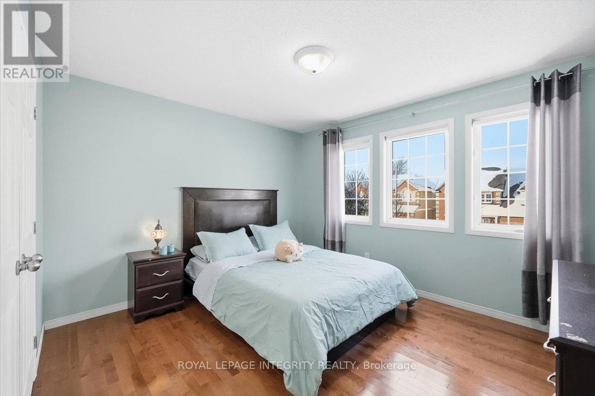 1110 Luesby Crescent