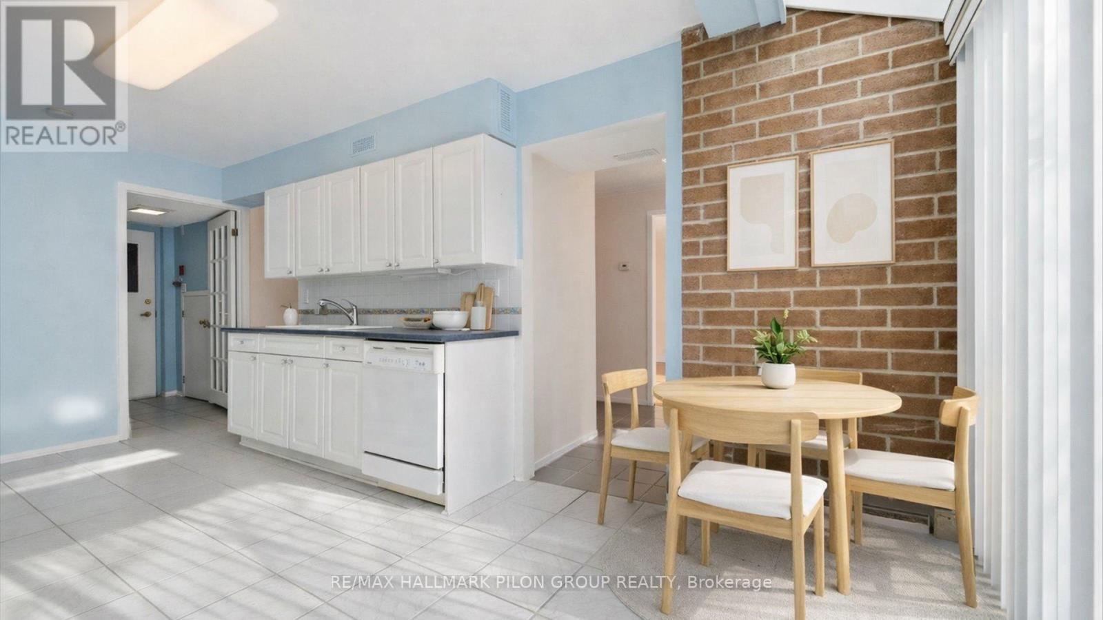 29 - 100 Hillside Drive