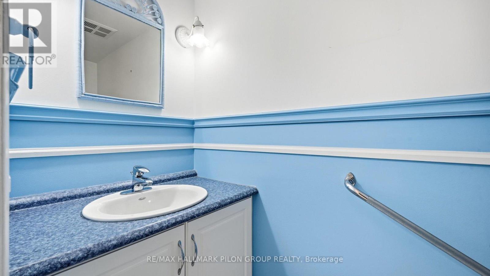 29 - 100 Hillside Drive