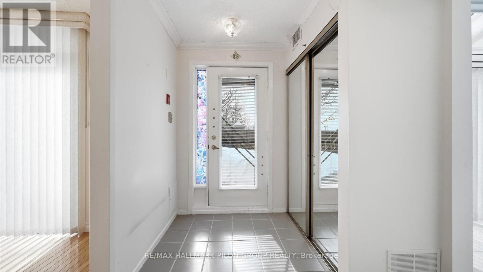 29 - 100 Hillside Drive