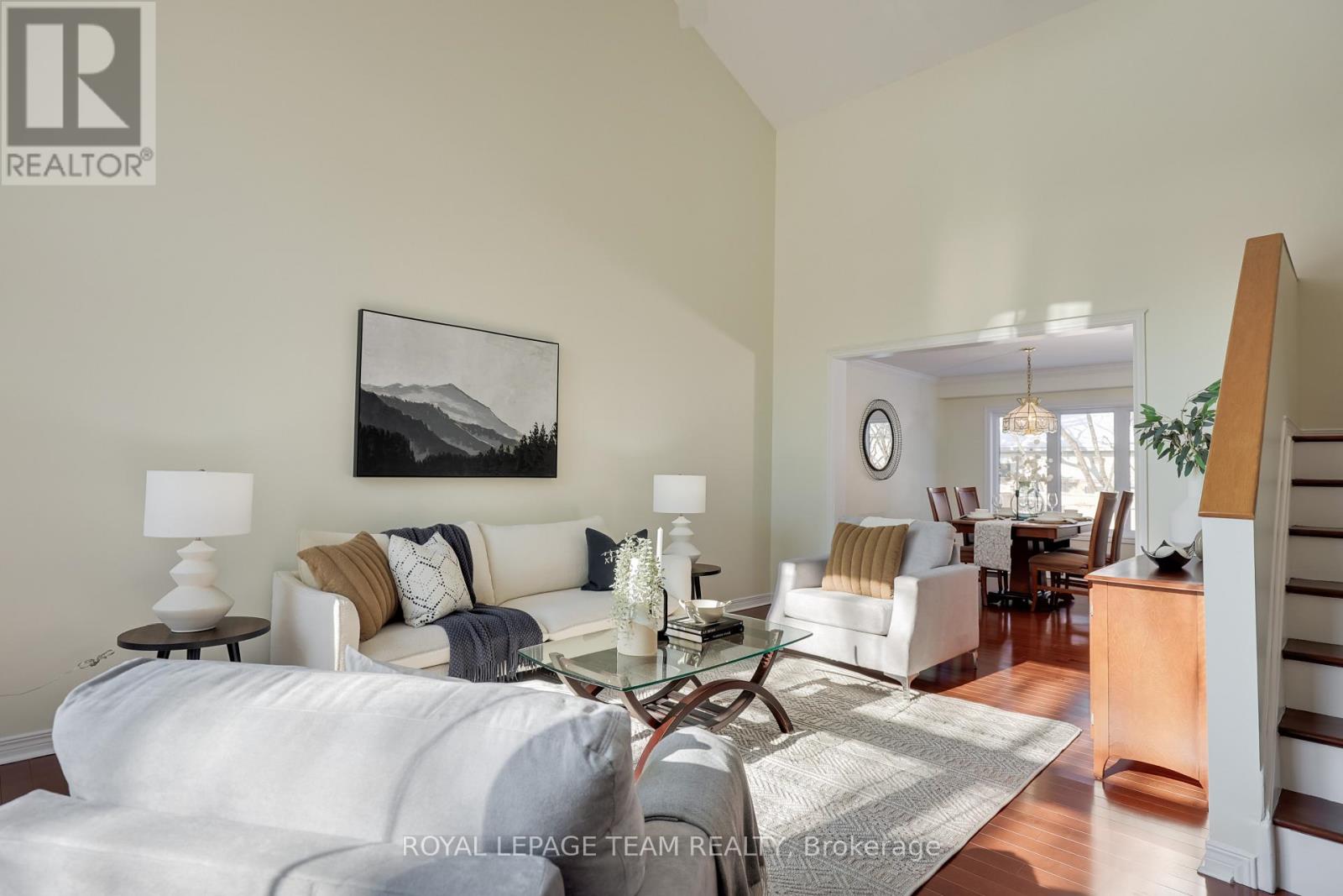 8 Saddlebrook Street