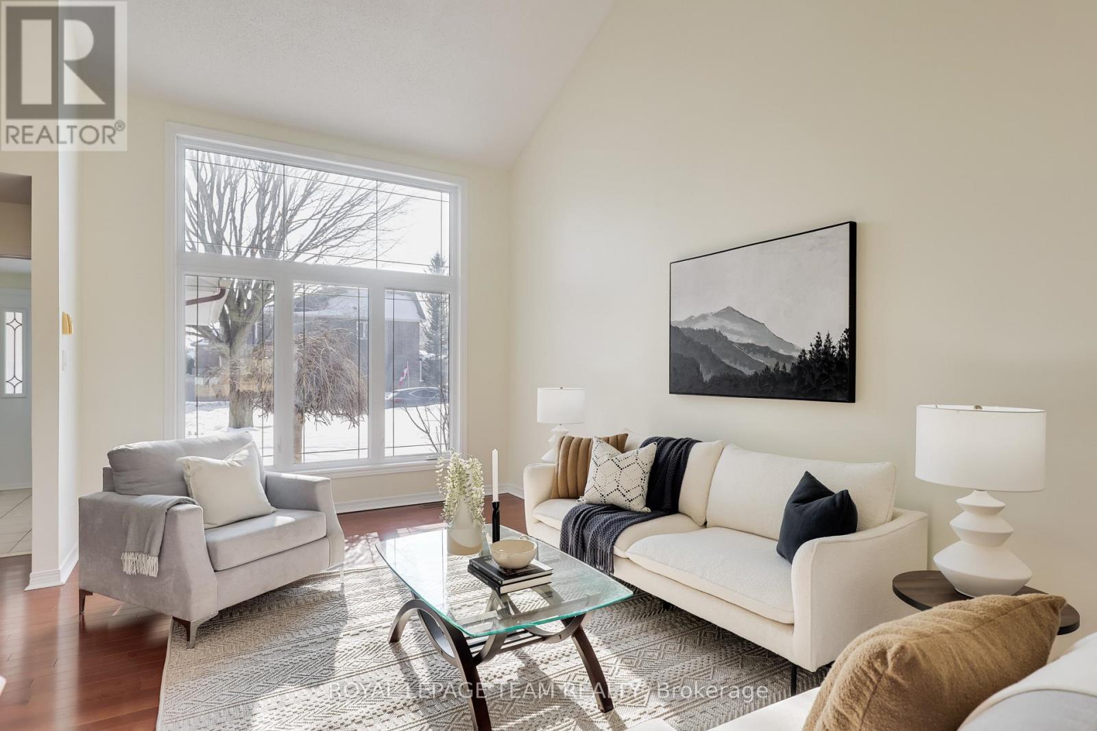 8 Saddlebrook Street