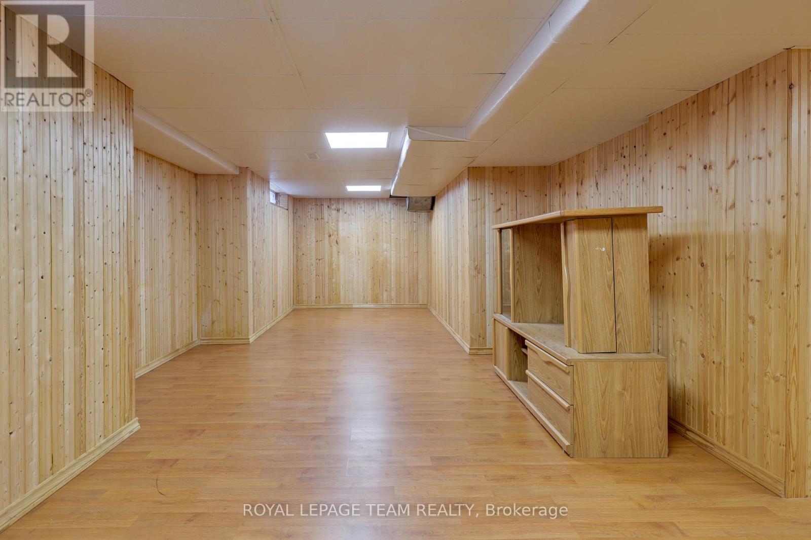 8 Saddlebrook Street