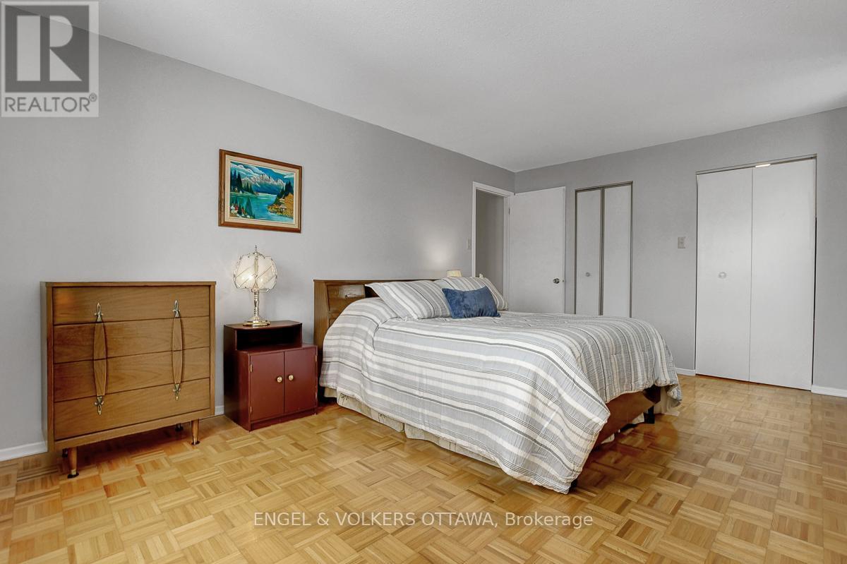 1016 Driftwood Crescent