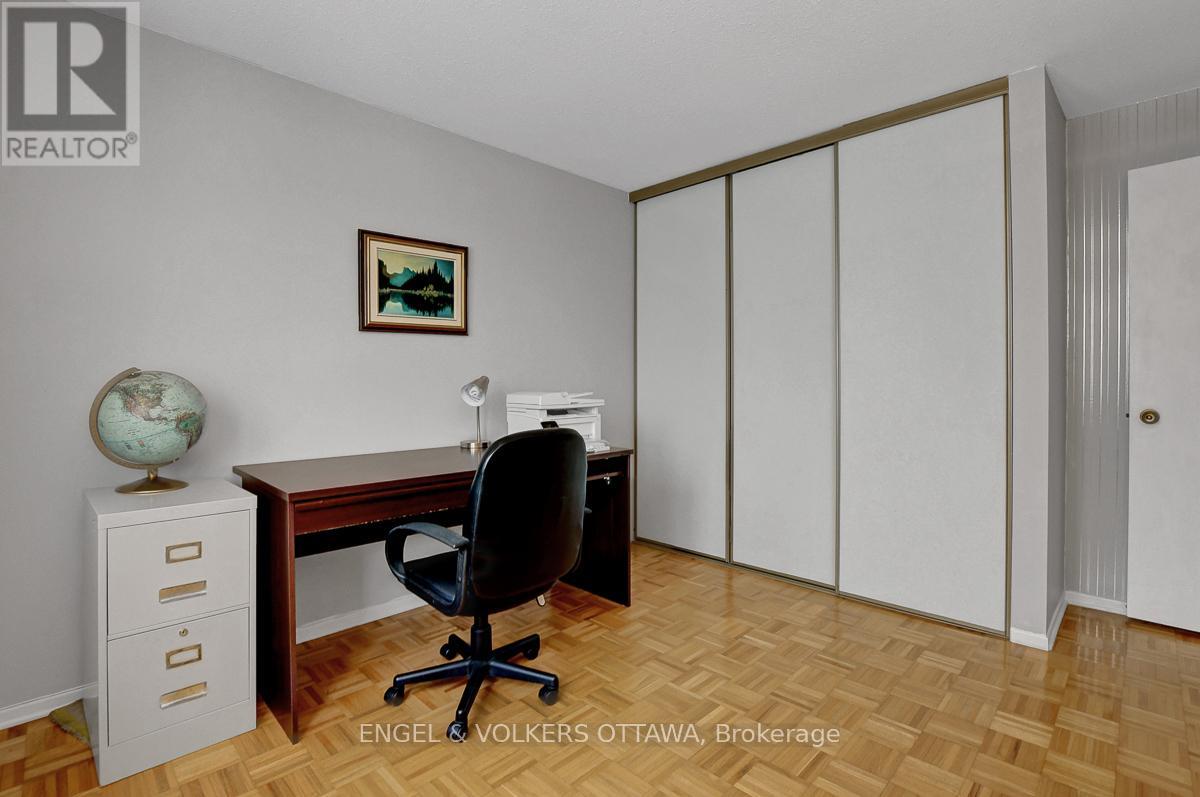 1016 Driftwood Crescent