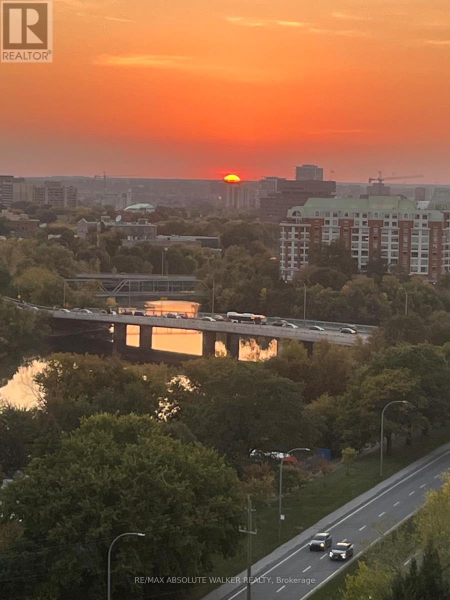 1408 - 70 Landry Street