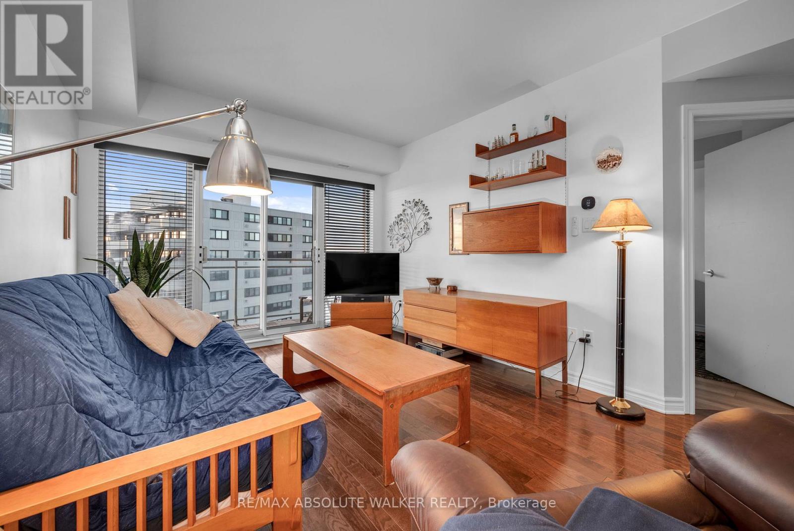 1408 - 70 Landry Street