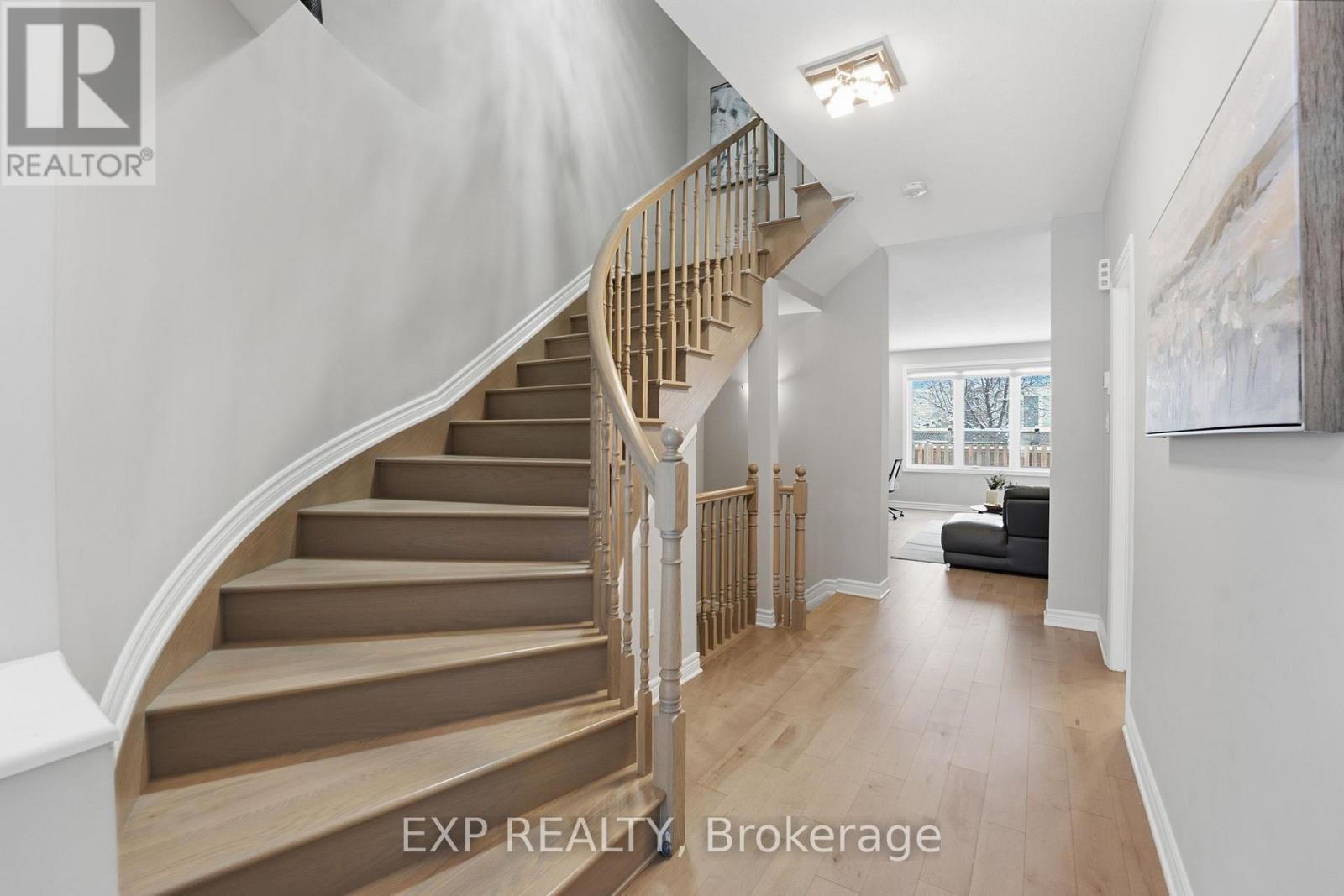 118 Discovery Crescent