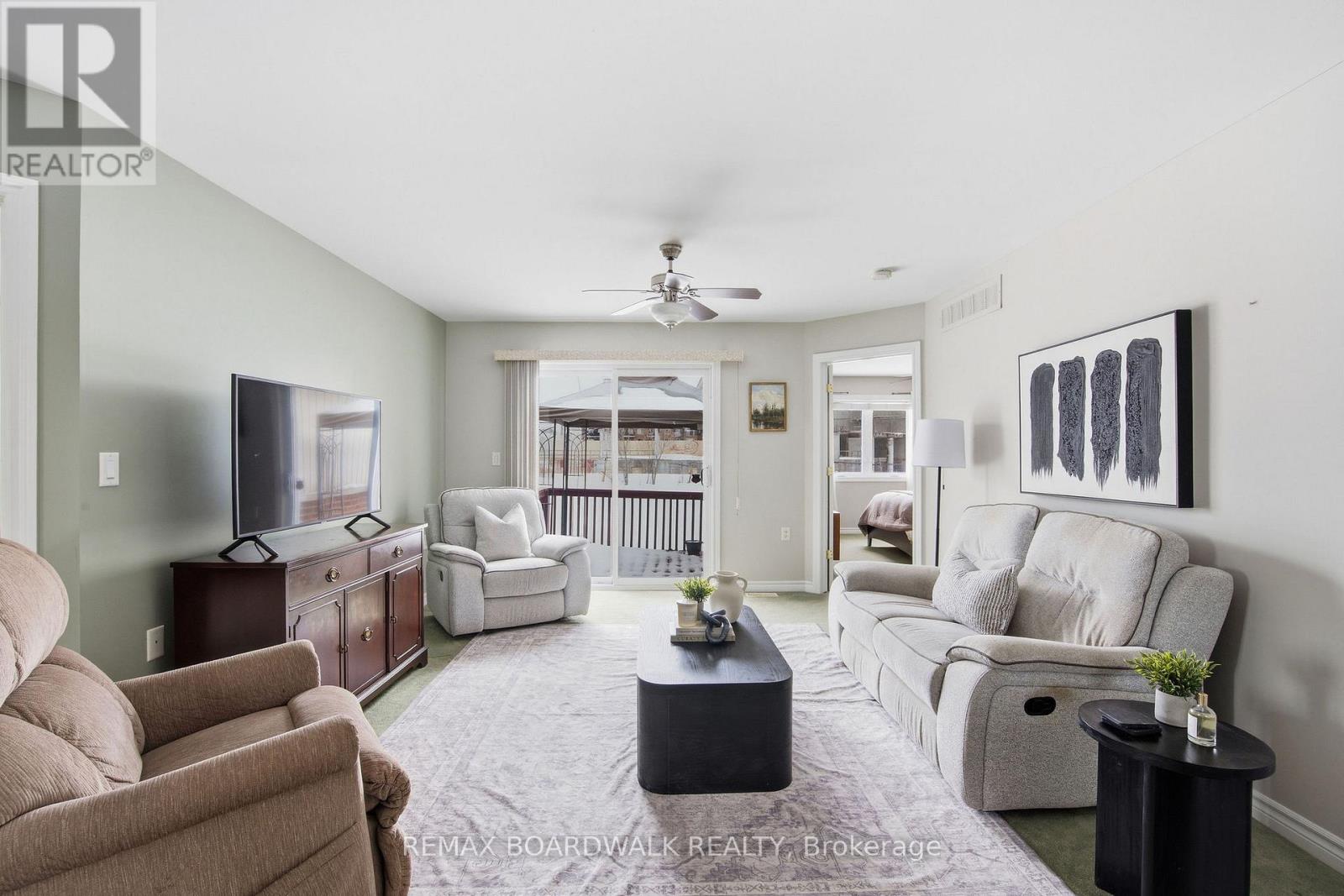 307 Chestnut Private