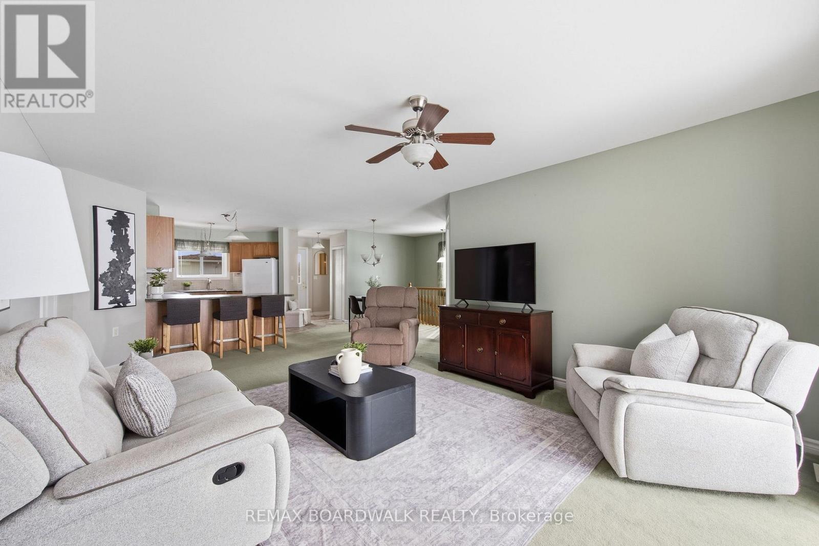 307 Chestnut Private