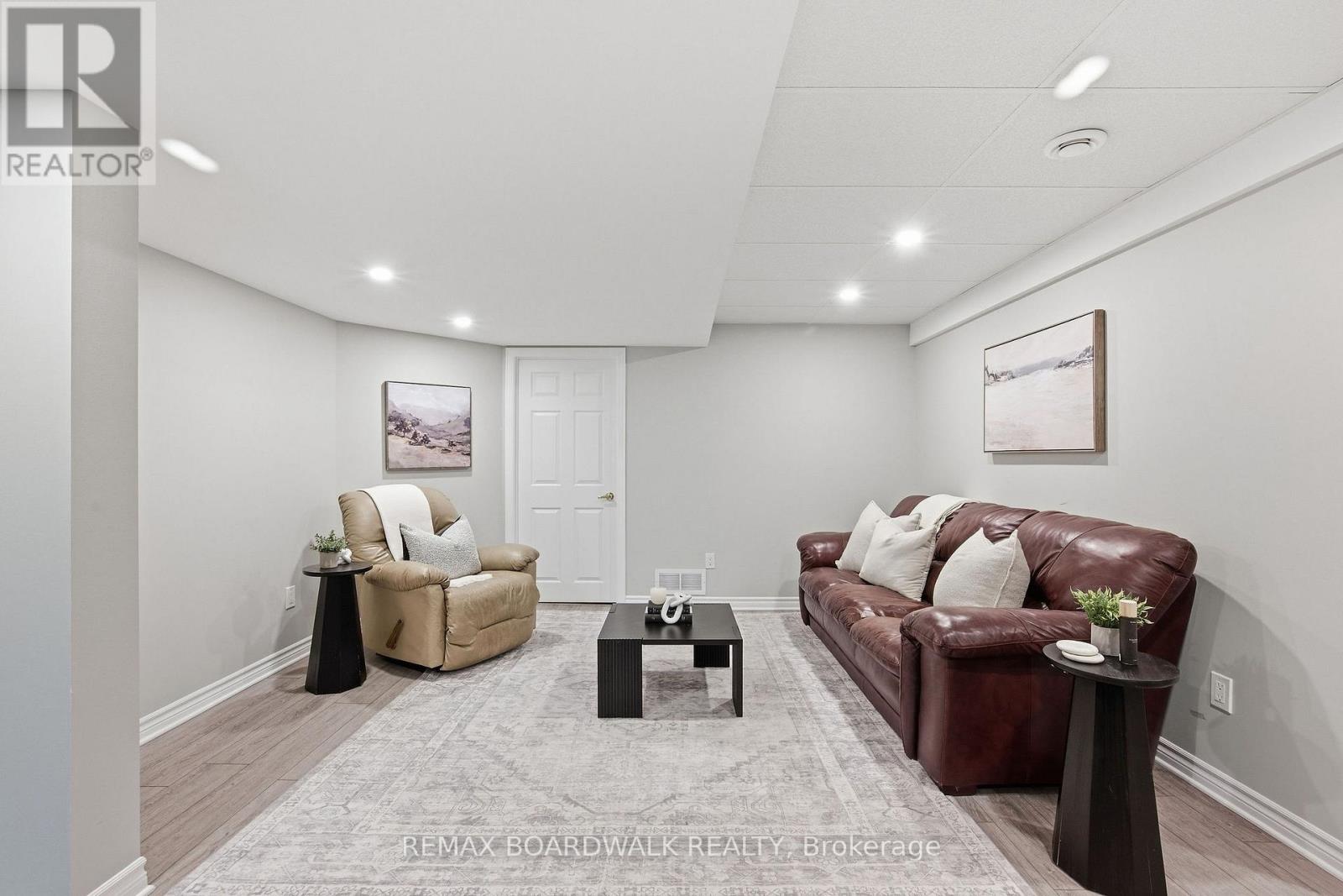 307 Chestnut Private