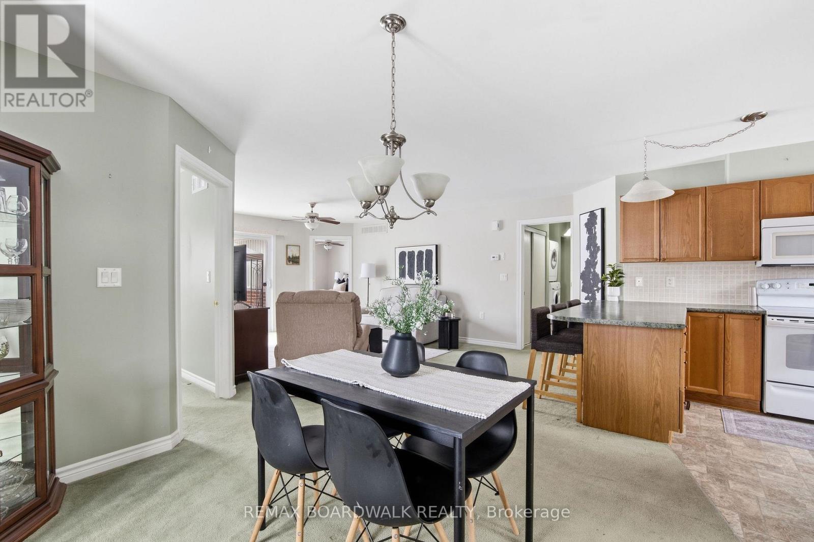 307 Chestnut Private