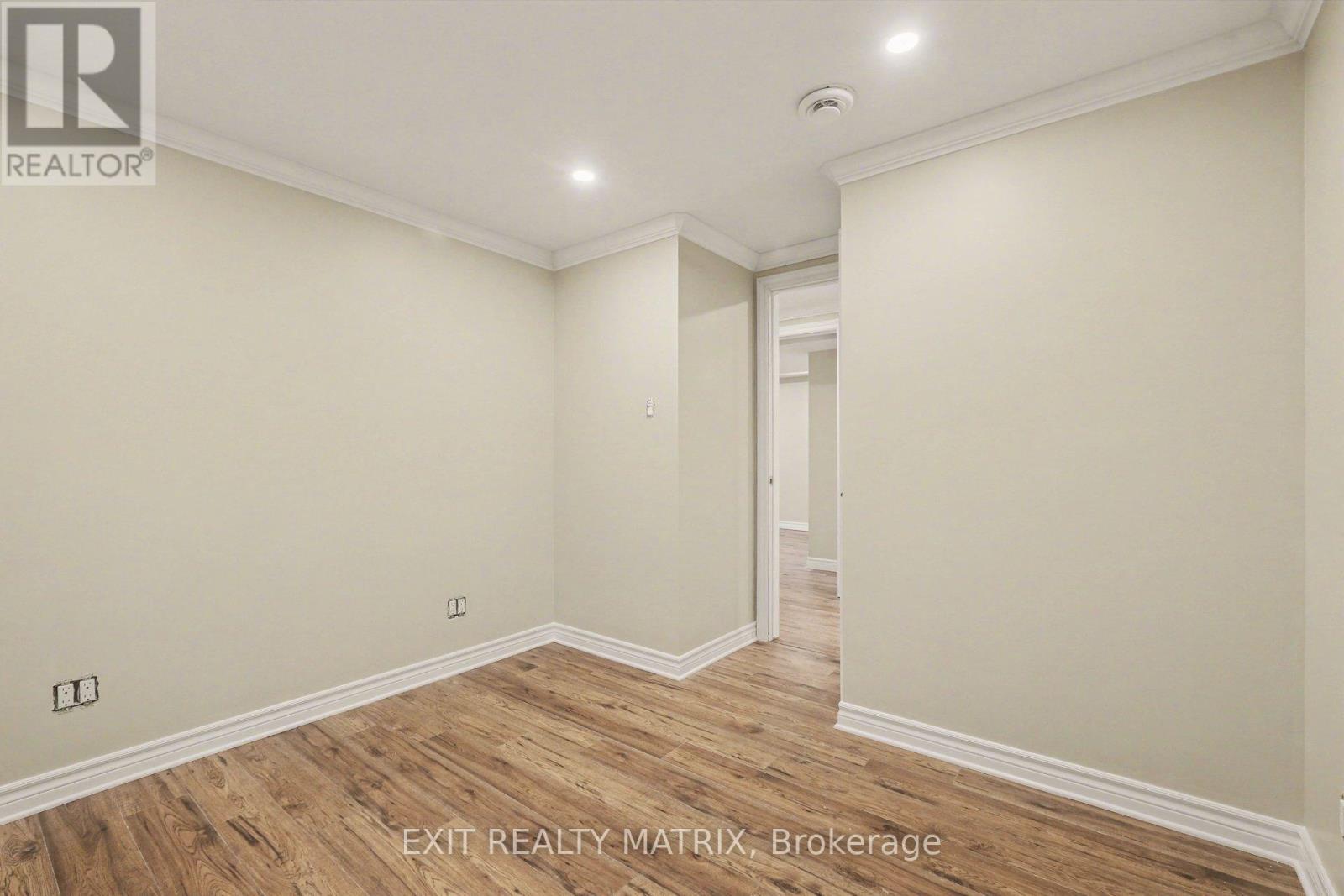 103 - 856 Notre-dame Street