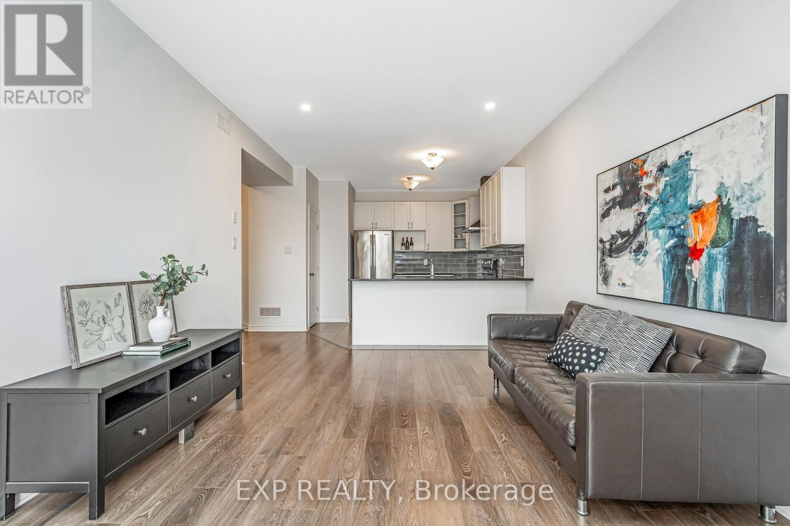 72 Dun Skipper Drive