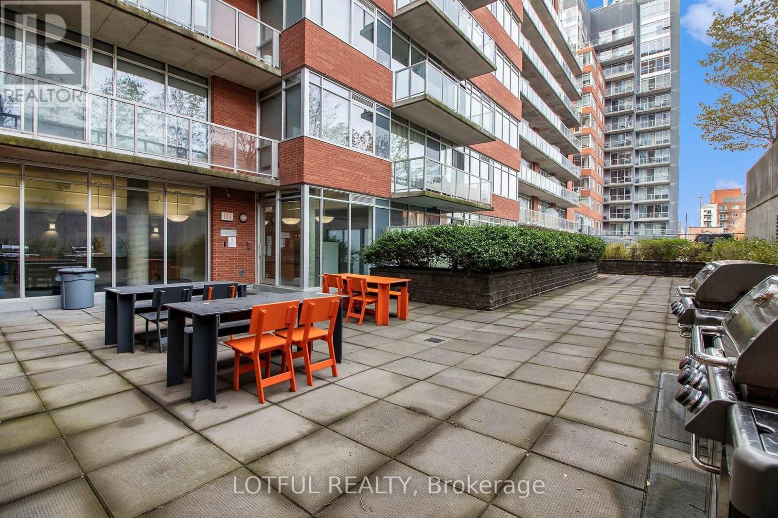 201 - 383 Cumberland Street