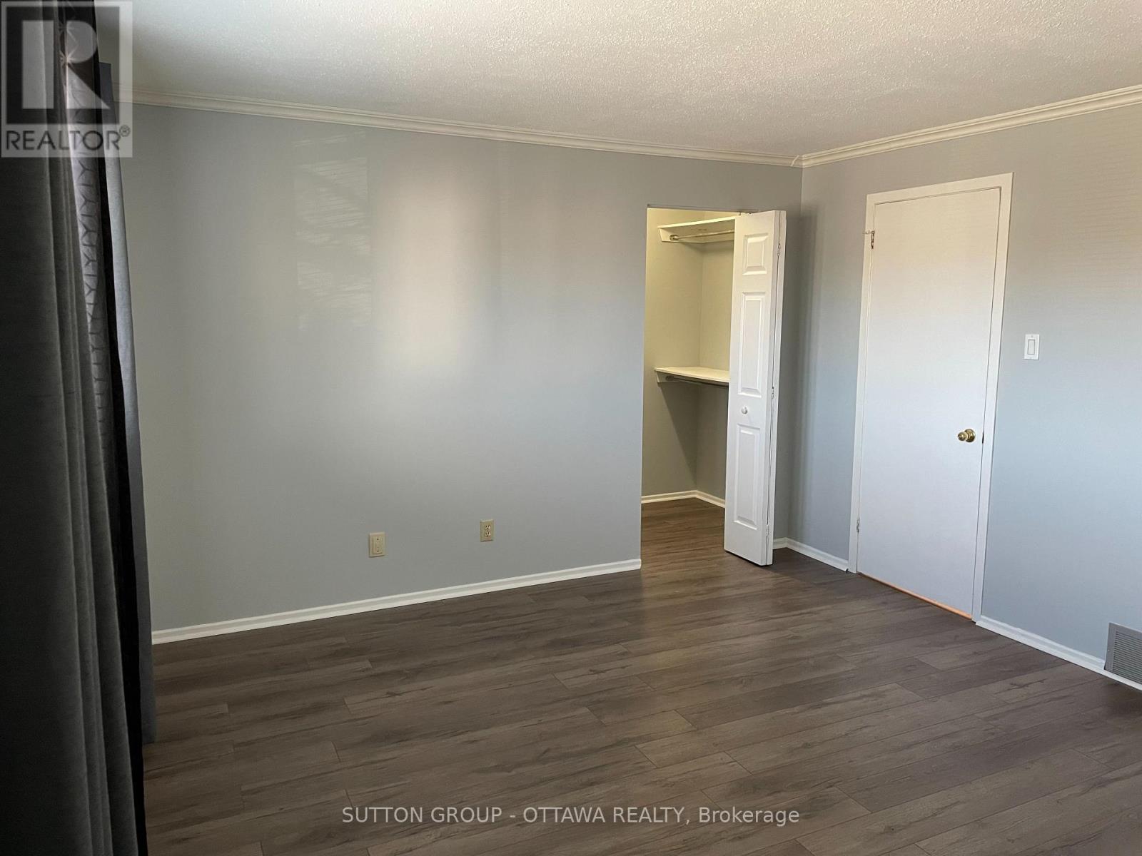 1191 Grenoble Crescent