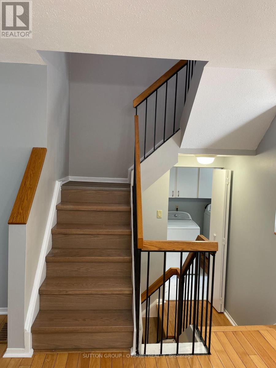 1191 Grenoble Crescent