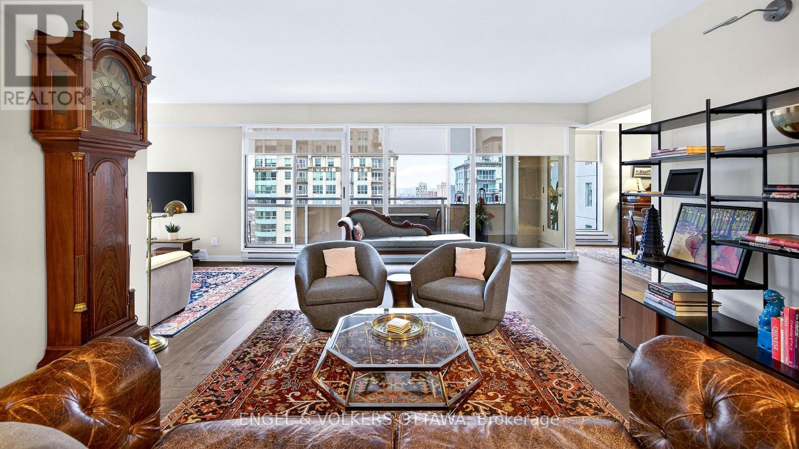 2404 - 160 George Street