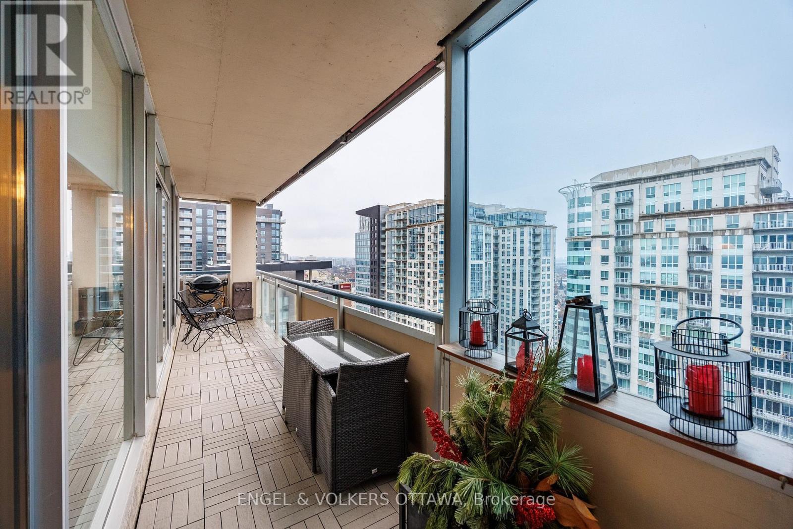 2404 - 160 George Street