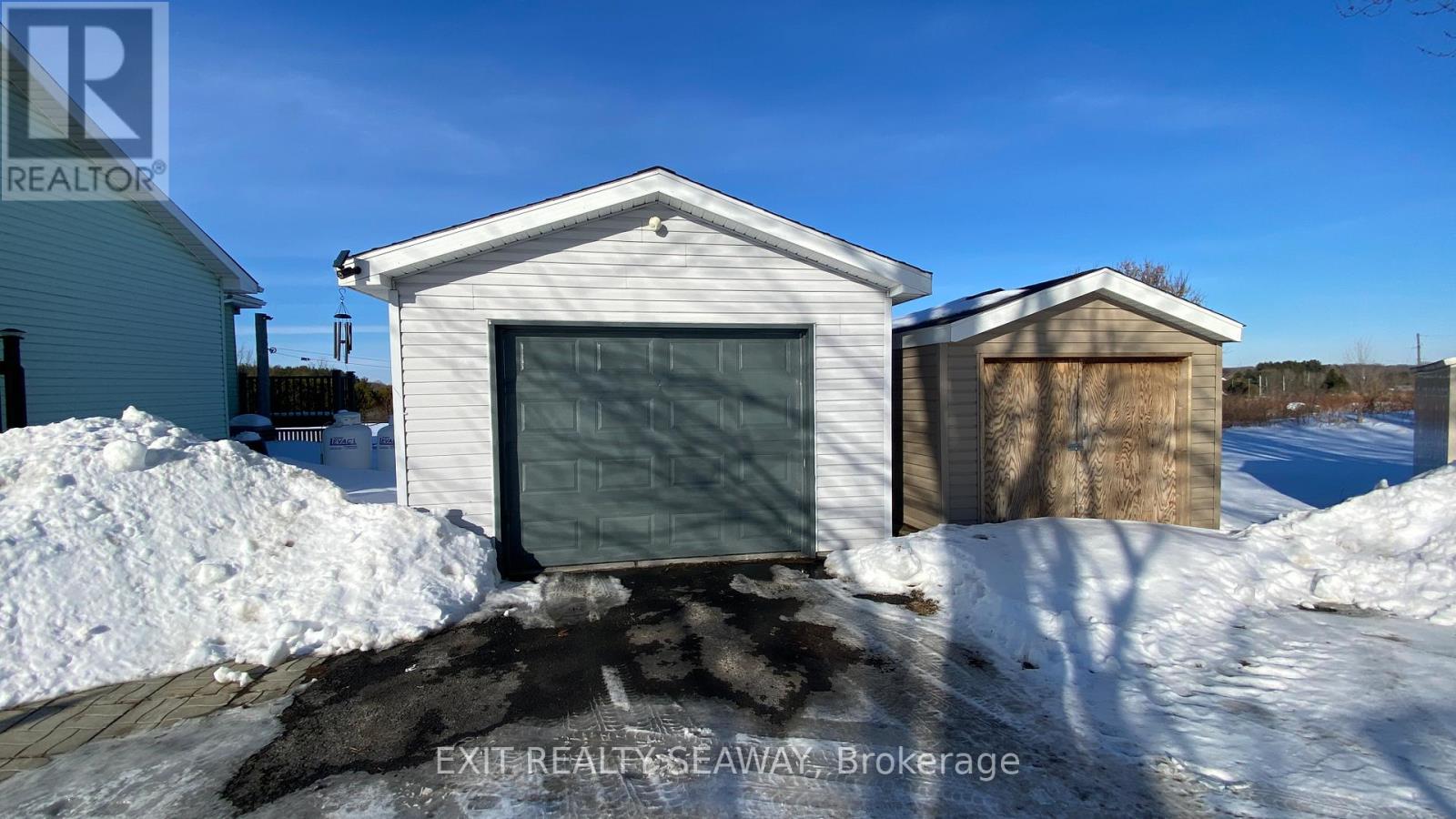 16825 County Rd 15 Road