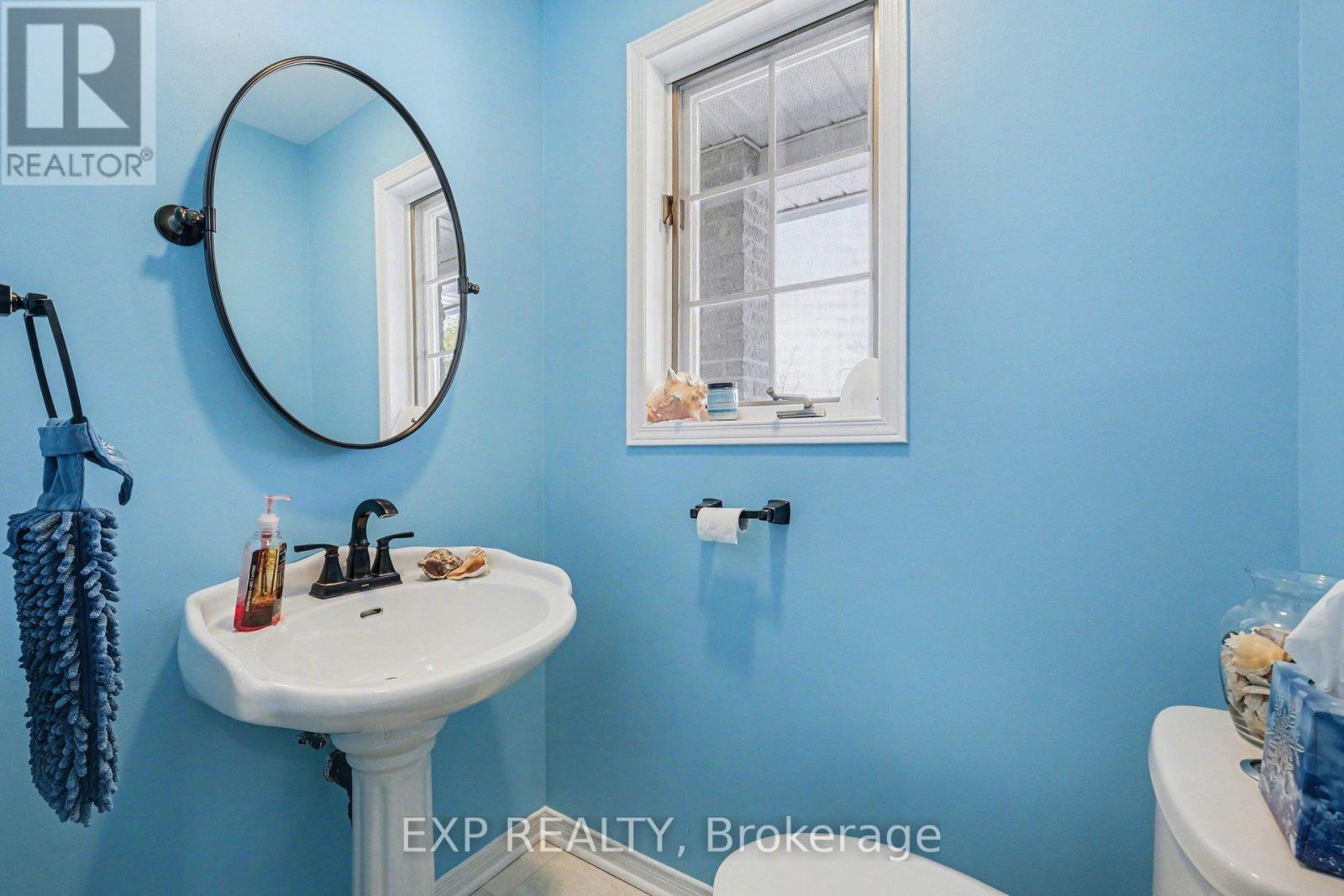 1284 Old Carriage Lane