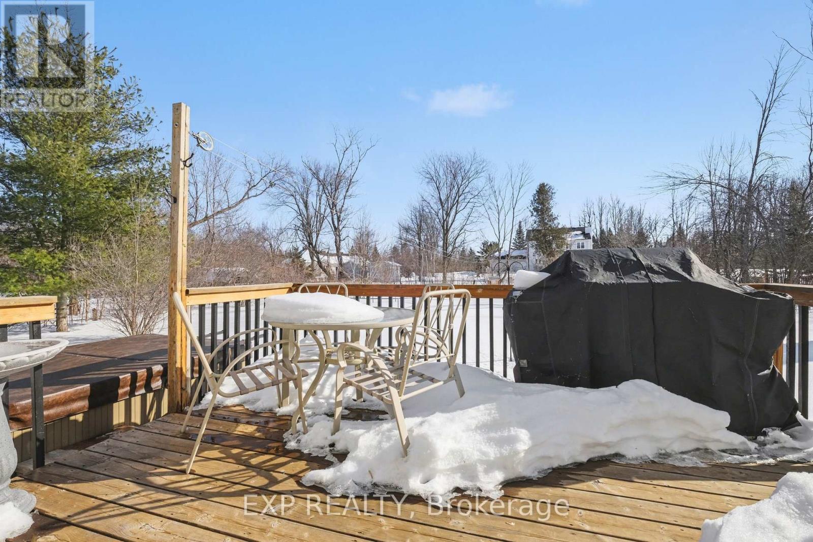 1284 Old Carriage Lane