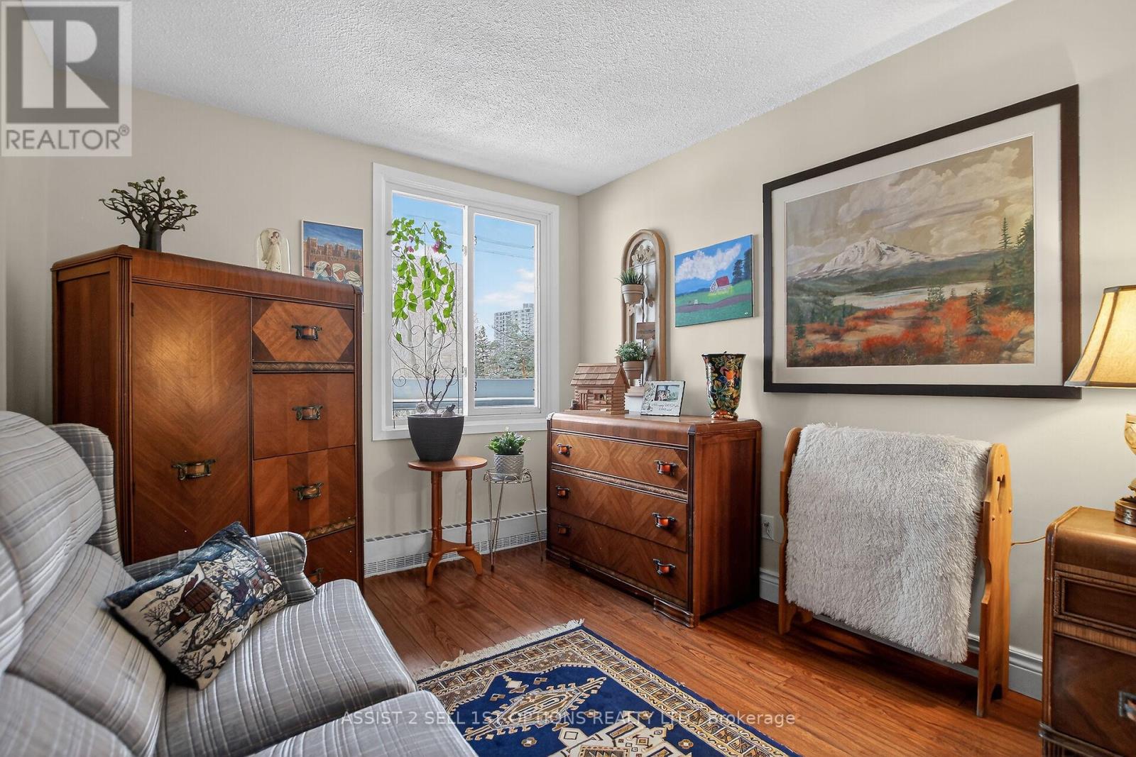 103 - 1081 Ambleside Drive