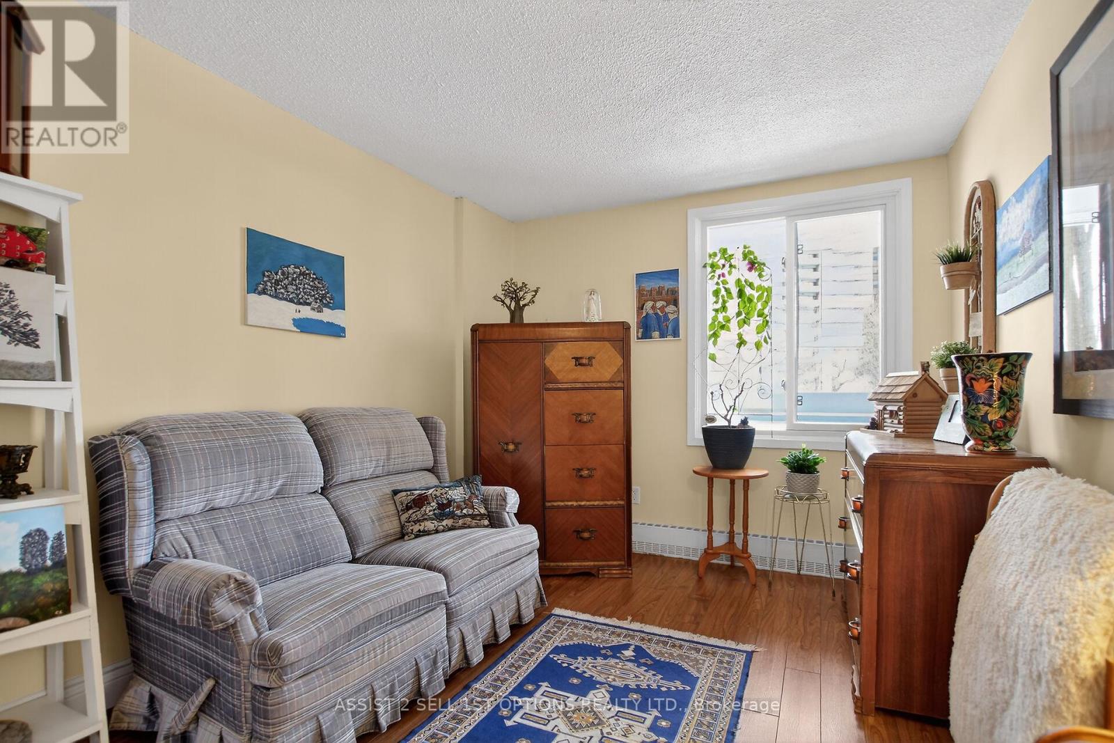 103 - 1081 Ambleside Drive