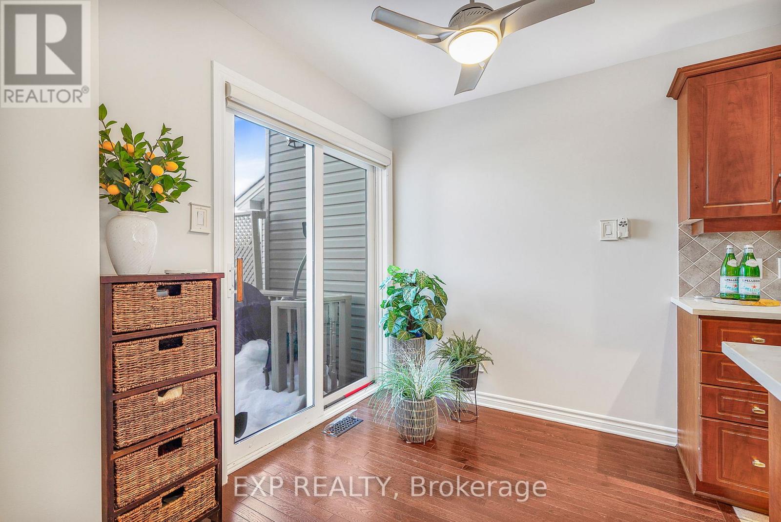 2092 Melette Crescent