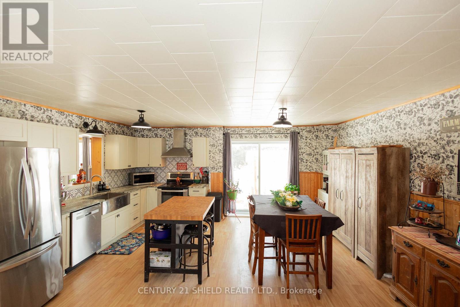 19864 County Rd 17 Road