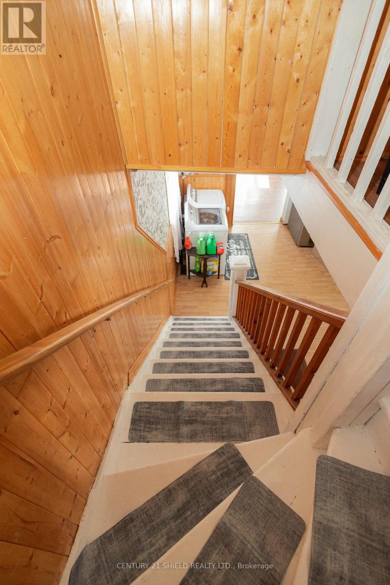 19864 County Rd 17 Road