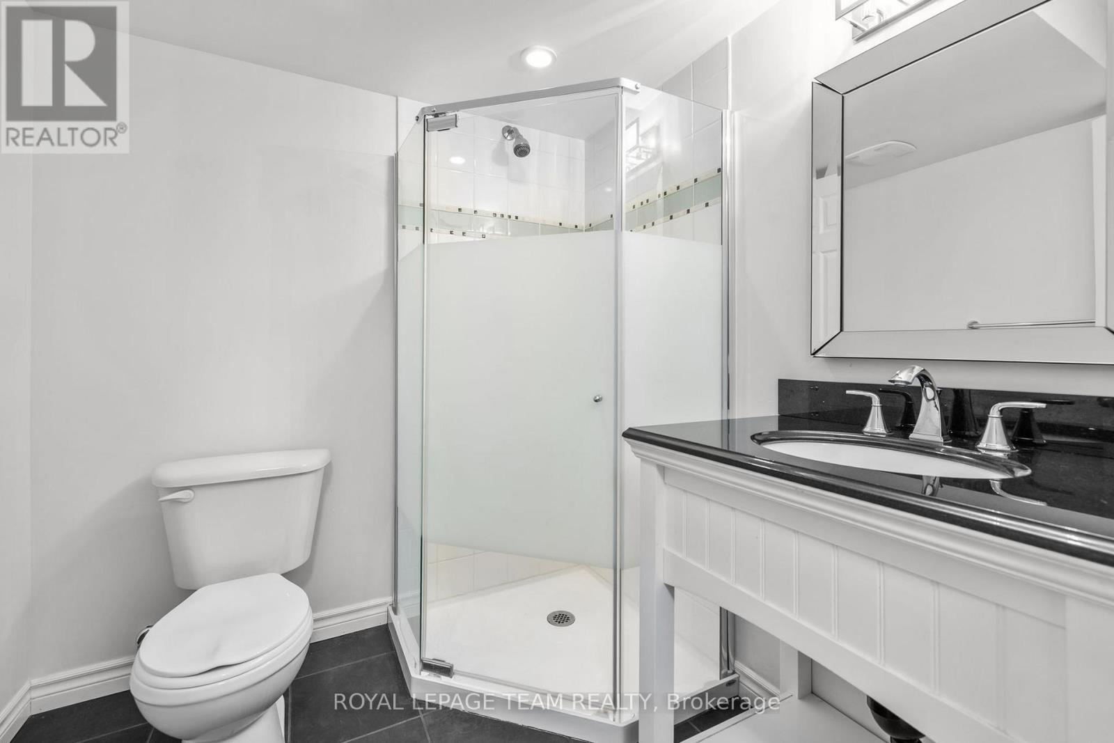 2751 Grand Canal Street