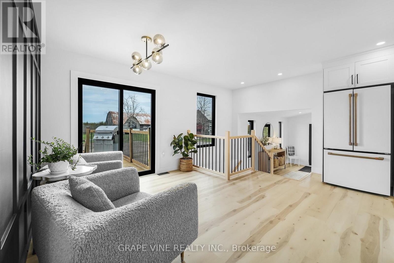 1671 County Rd 43 Road