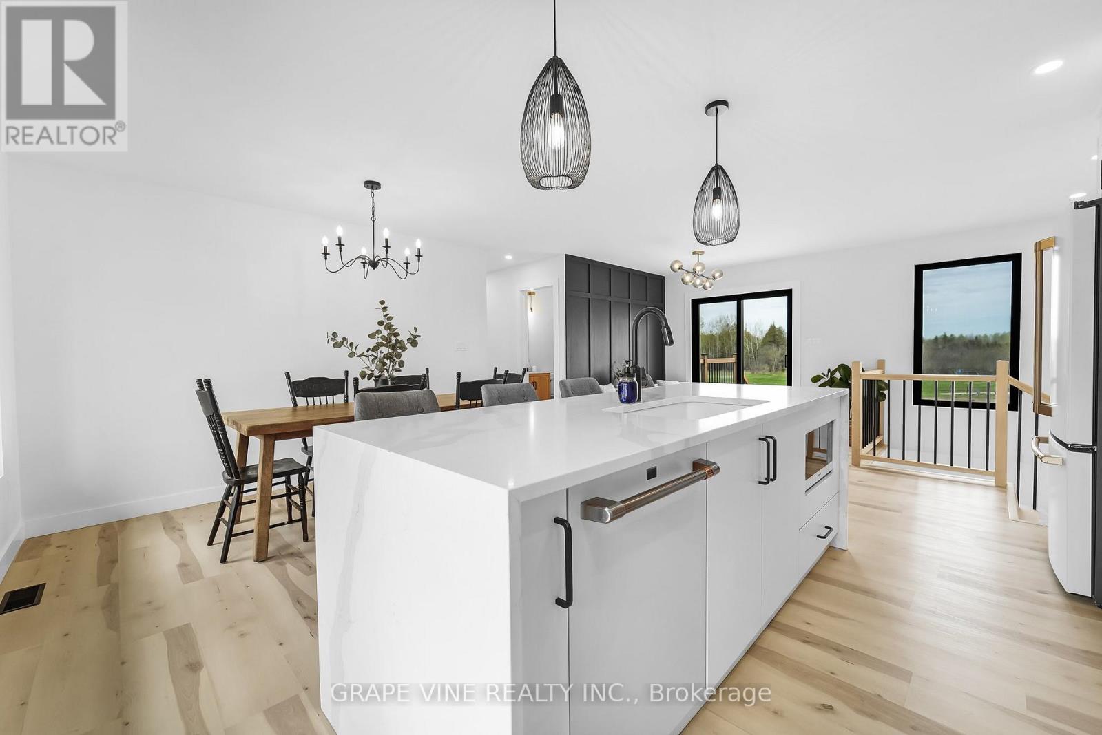 1671 County Rd 43 Road