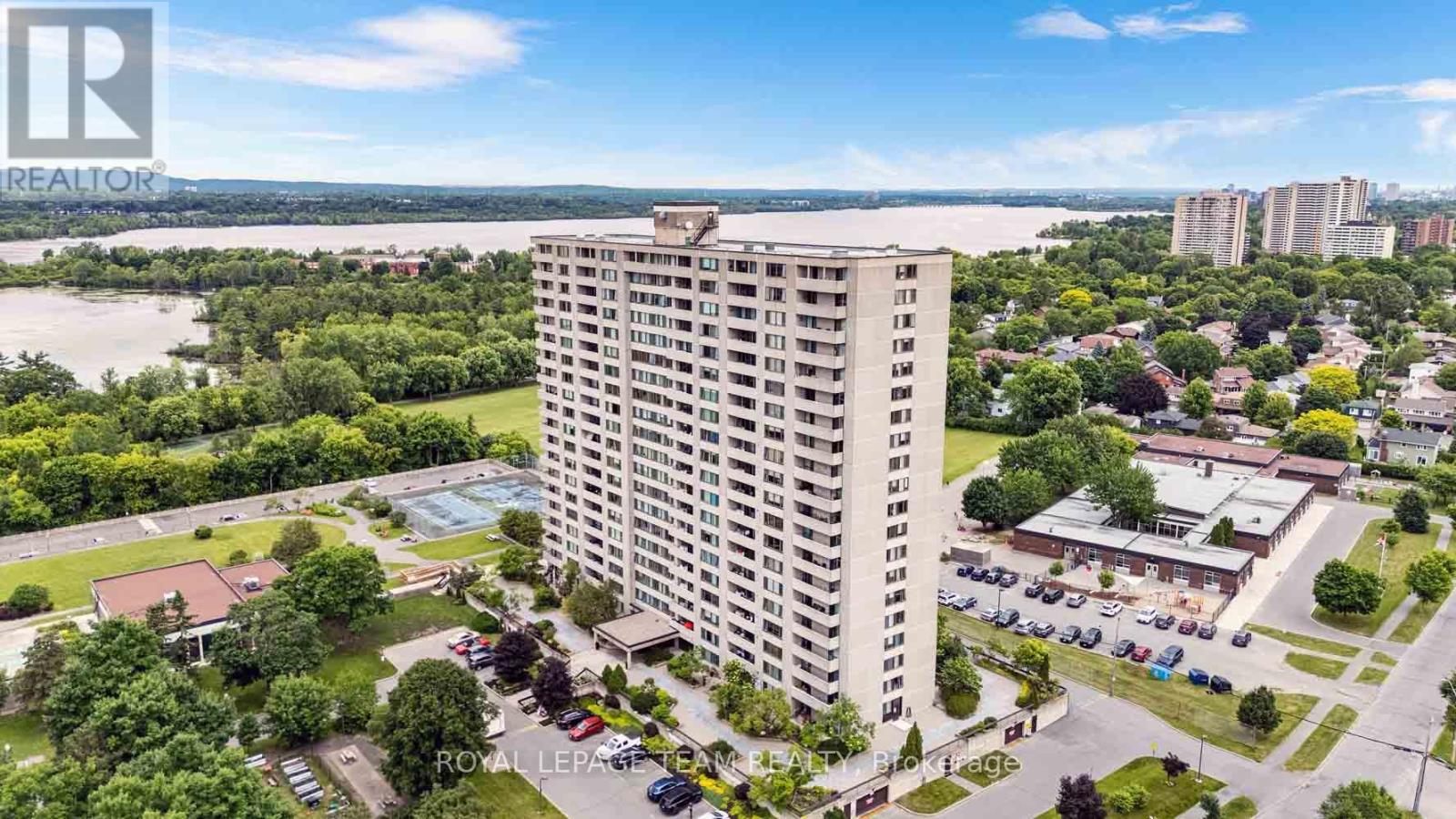 507 - 2625 Regina Street