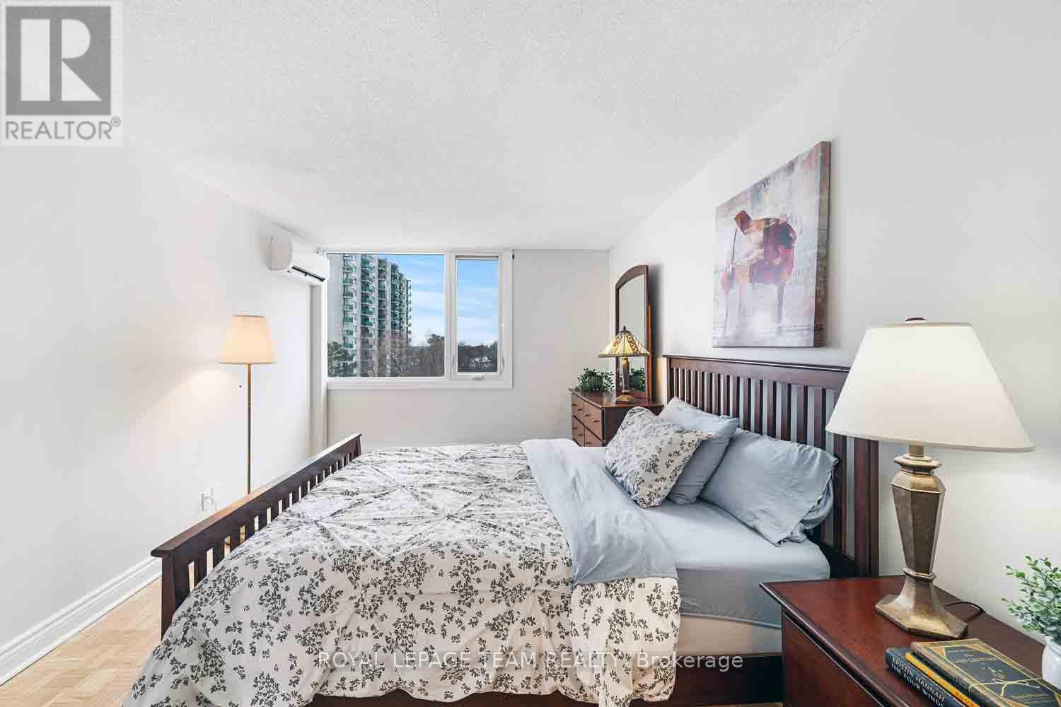 507 - 2625 Regina Street