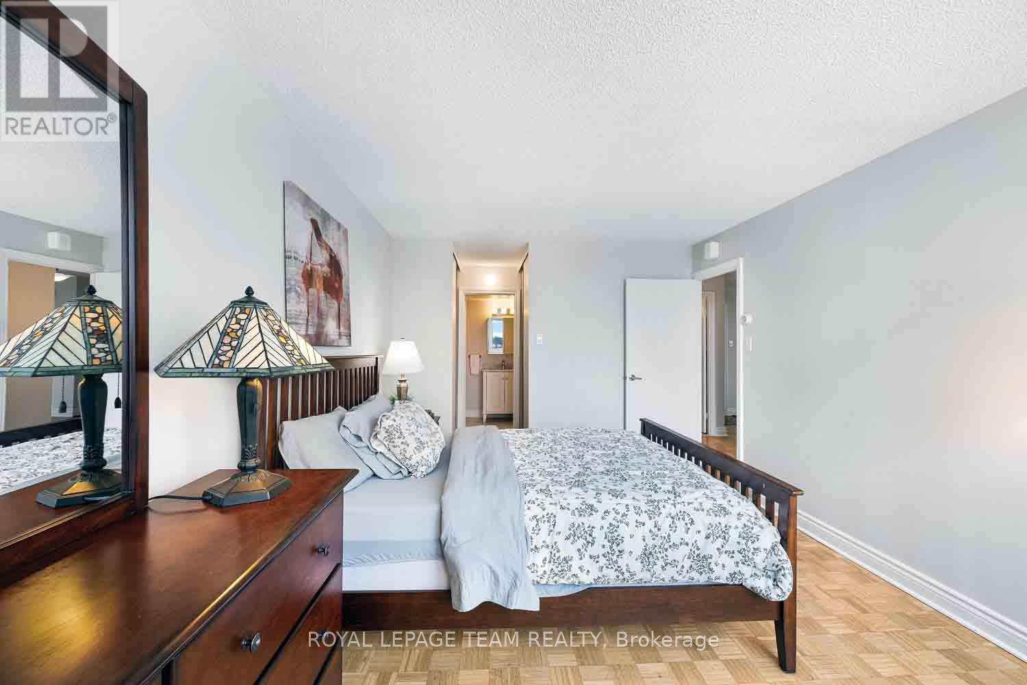 507 - 2625 Regina Street