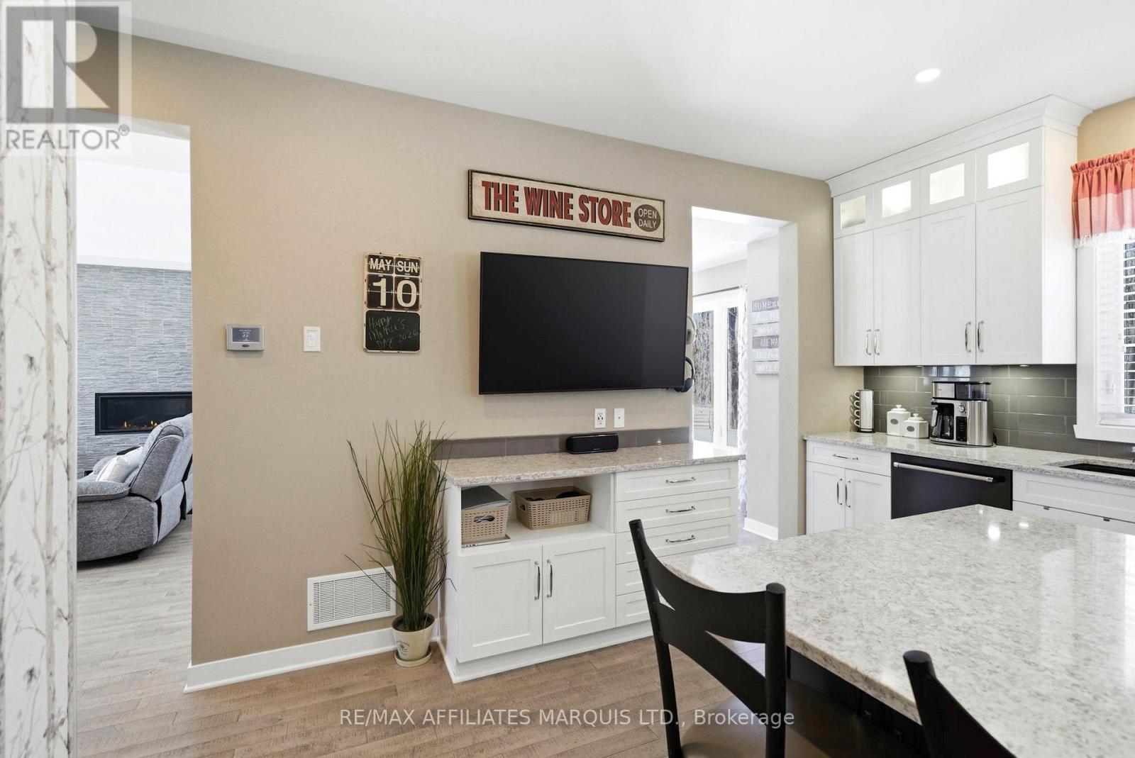 6625 Sutherland Avenue