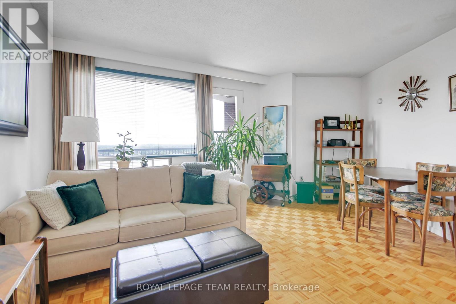 708 - 20 Chesterton Drive