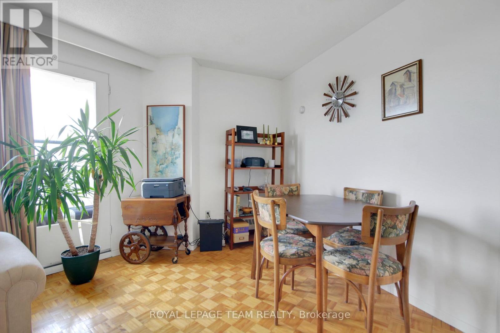 708 - 20 Chesterton Drive