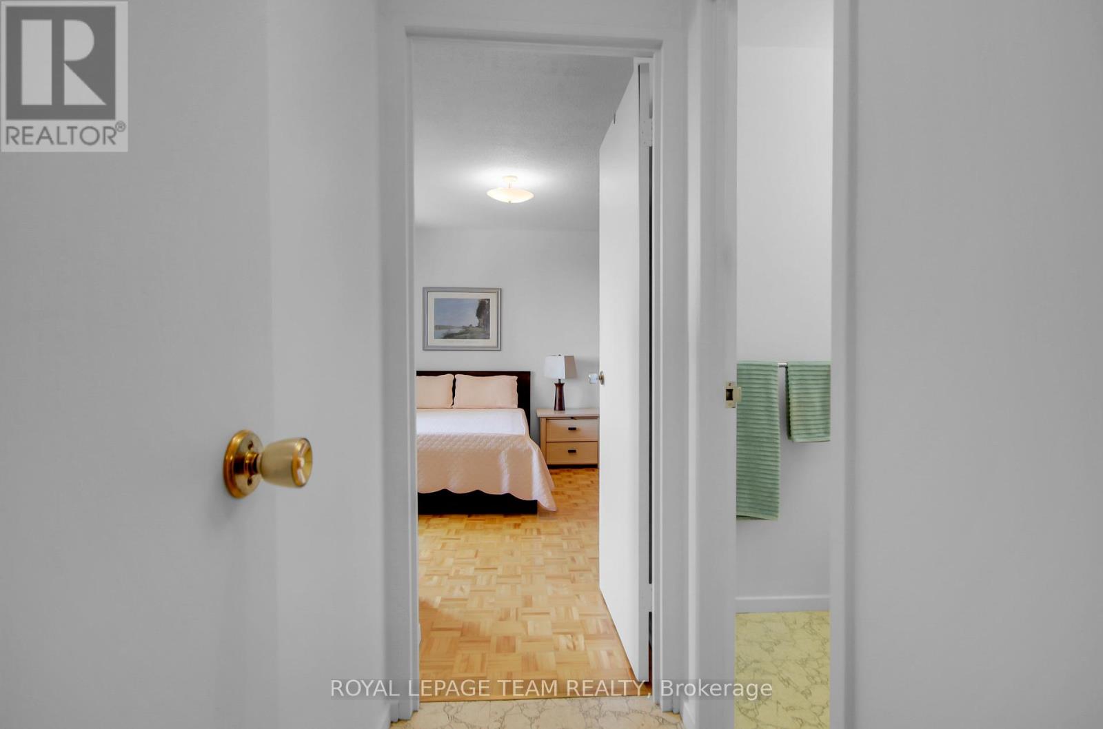 708 - 20 Chesterton Drive