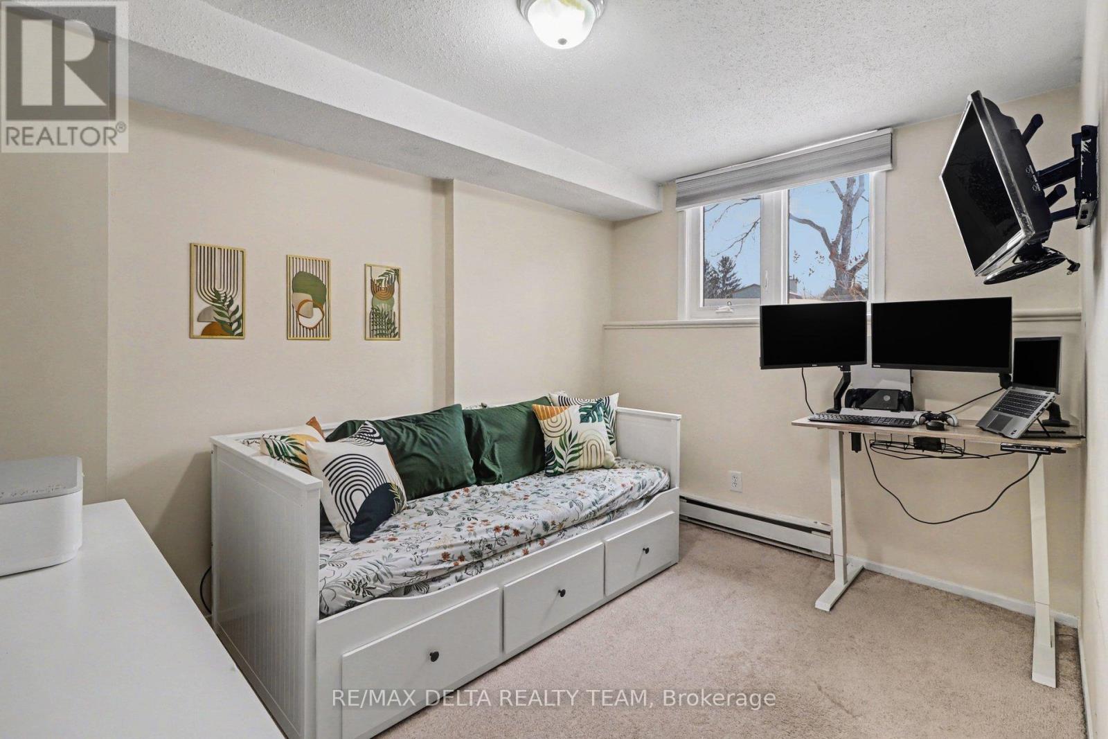 A - 6704 Jeanne D'arc Boulevard