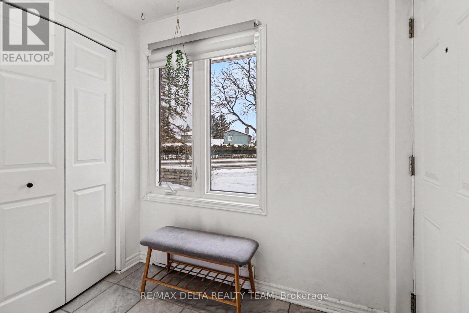 A - 6704 Jeanne D'arc Boulevard