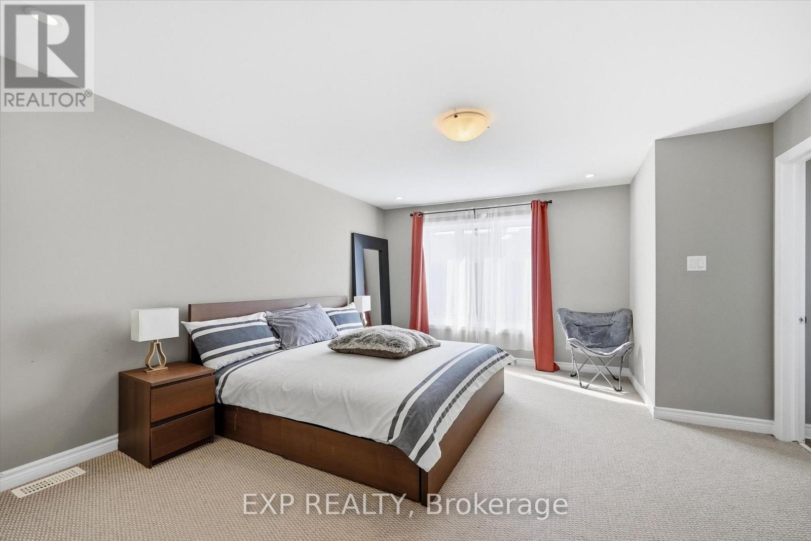 647 Petrichor Crescent