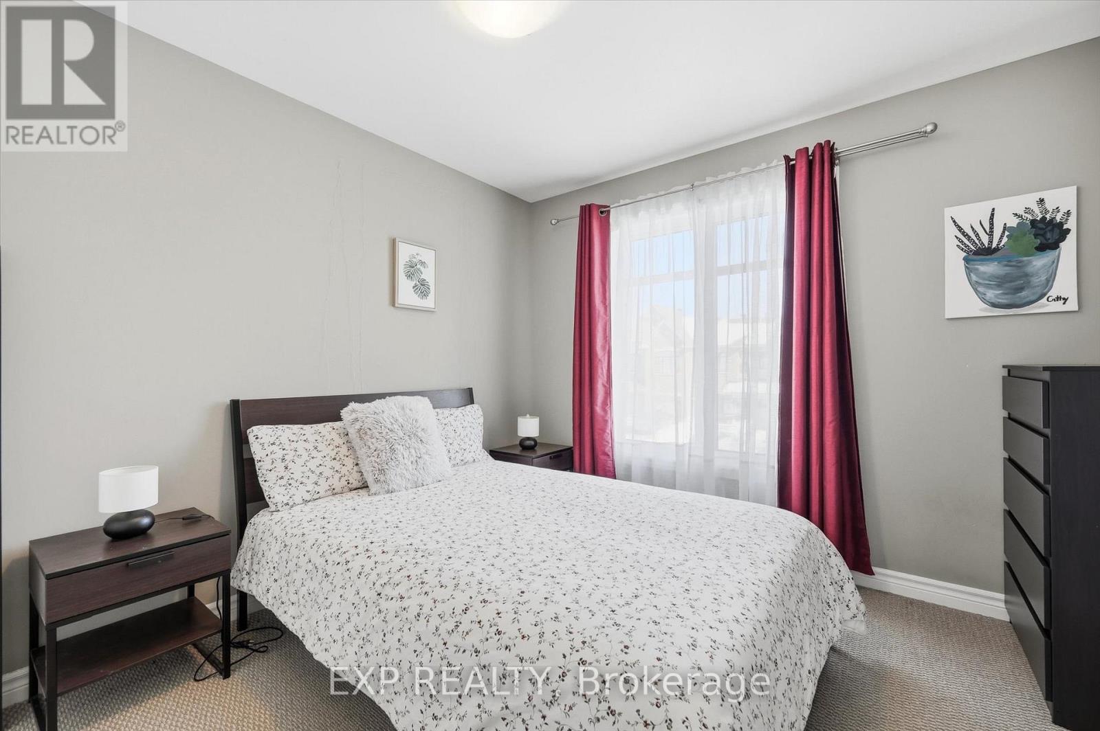 647 Petrichor Crescent